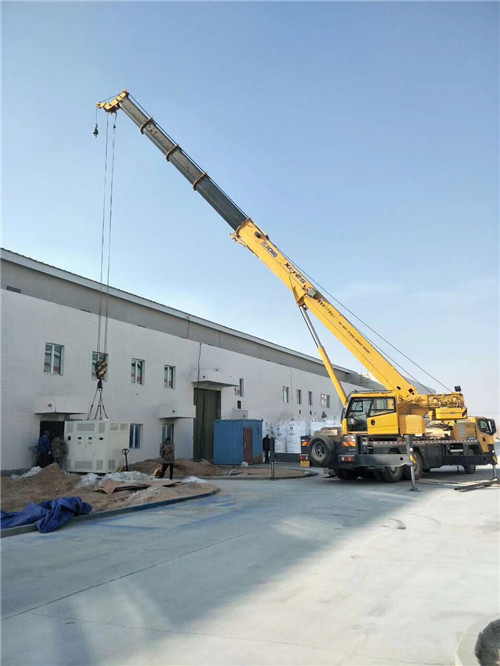 天元区“超载就喊停”—— 吊车的 “重量保镖” 技术